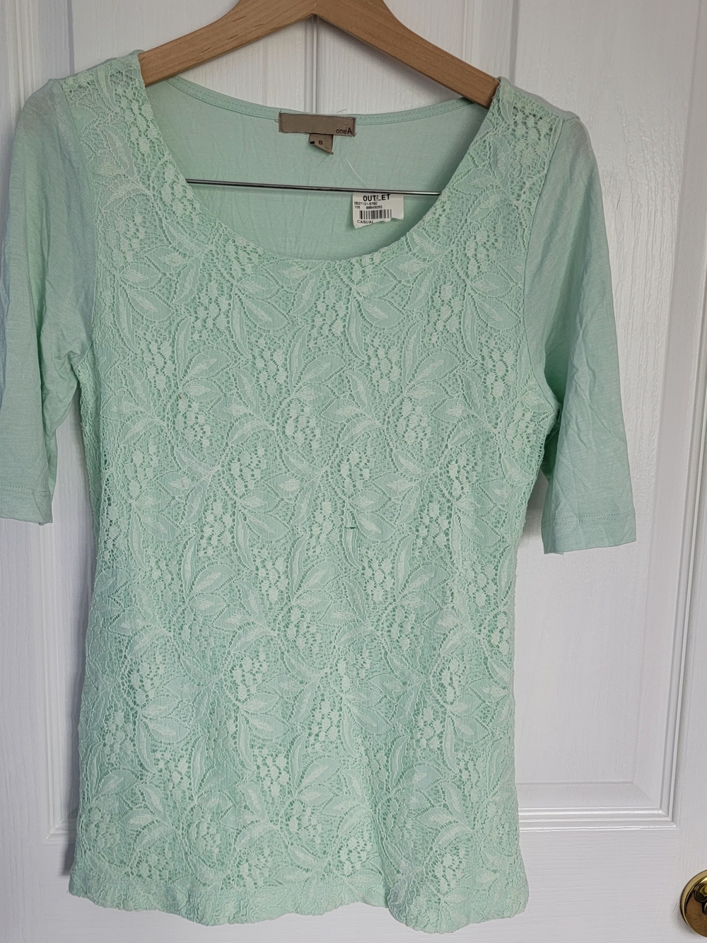 One A Mint Green Lace Scoop Neck Short Sleeve Top
